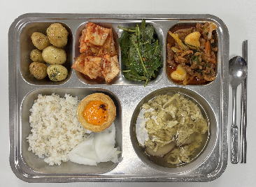 3월&nbsp;5주,&nbsp;4월&nbsp;1주&nbsp;급식&nbsp;식단입니다.